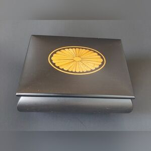 Sankyo- Harwood Music Box.